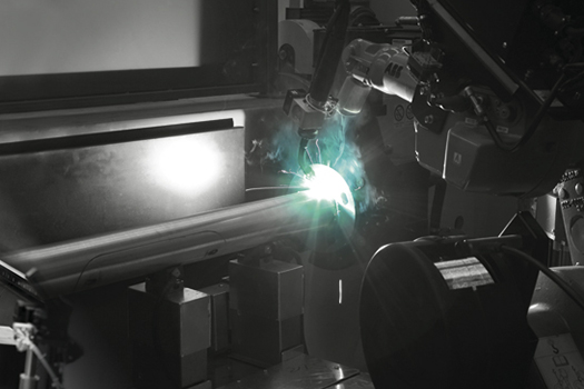 produksjon-gatelys-stolper-sveising-stolpe-AEC-Pole-Division