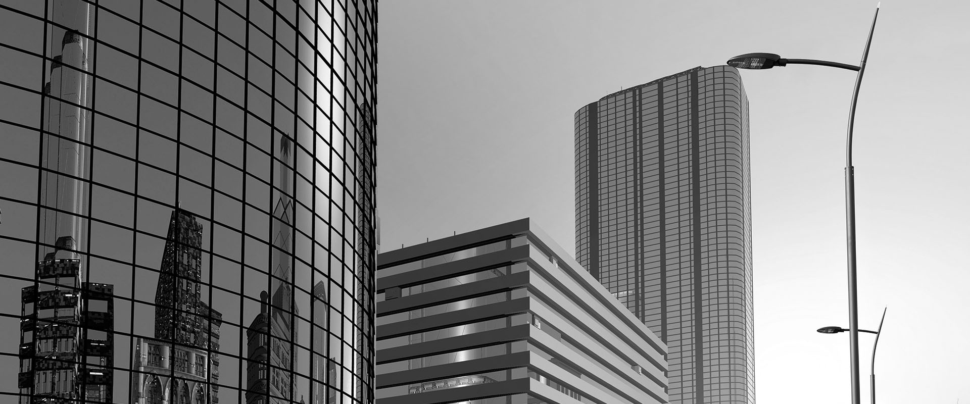 Palo-illuminazione-pubblica-urbana-serie-PE